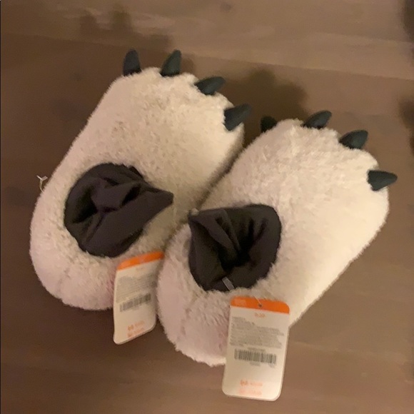 🆕 Gymboree Polar Bear Slippers - Boy’s Size 9/10 - Picture 3 of 6